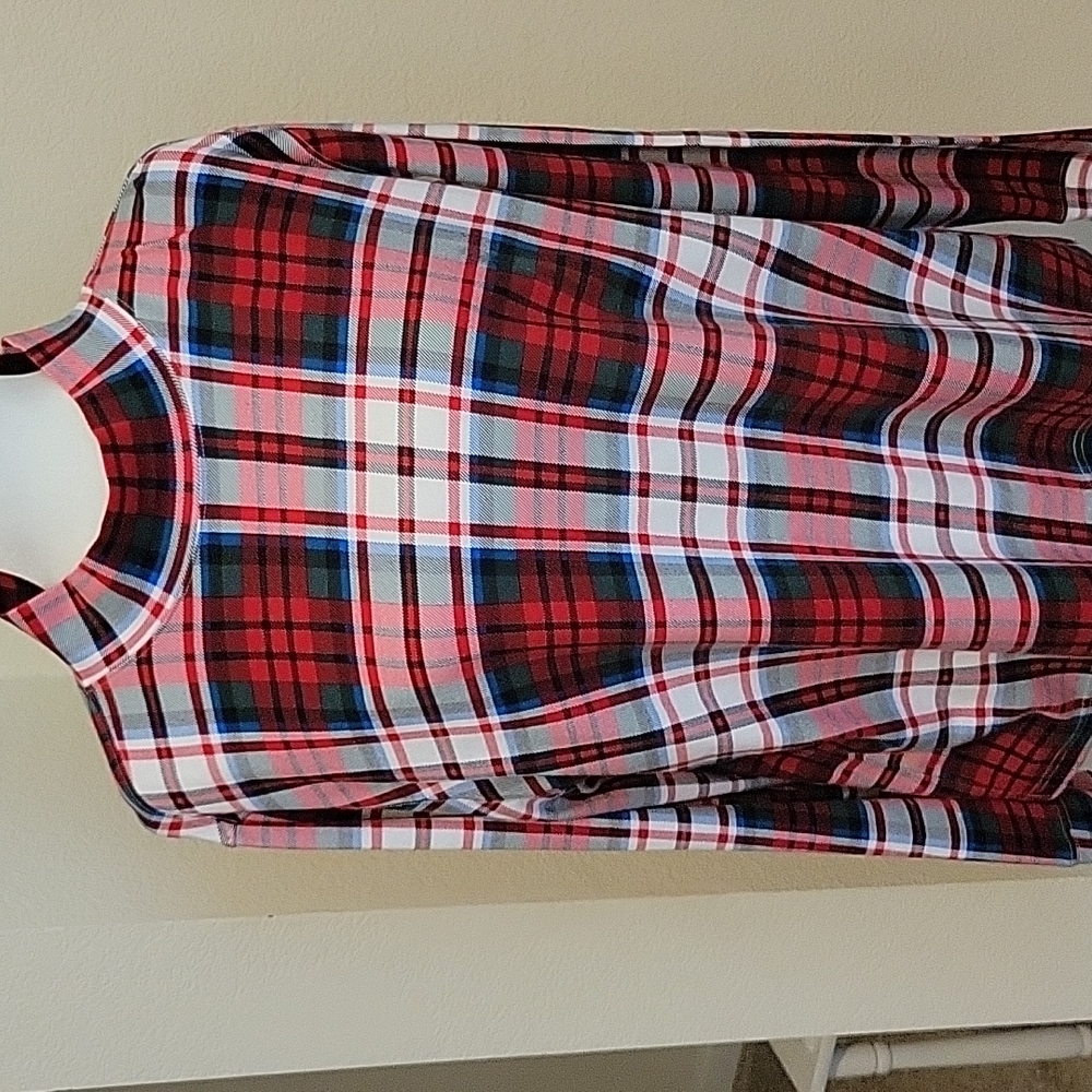 LANDS' END RED PLAID PULLOVER.....LARGE